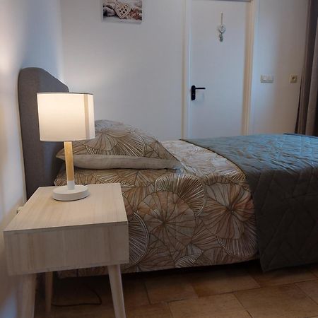 A La Cour De La Sucrerie Apartamento Binche Exterior foto