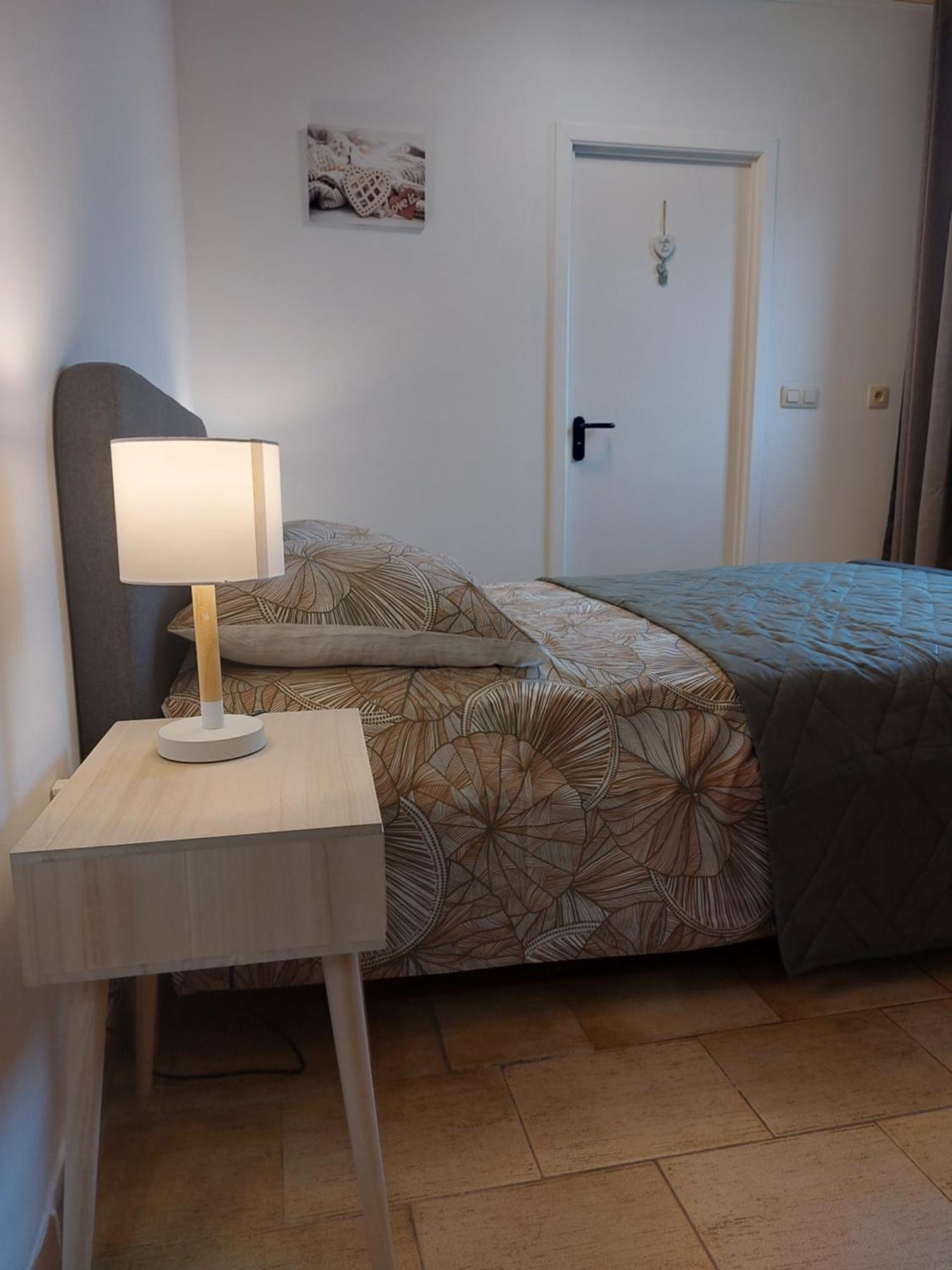 A La Cour De La Sucrerie Apartamento Binche Exterior foto